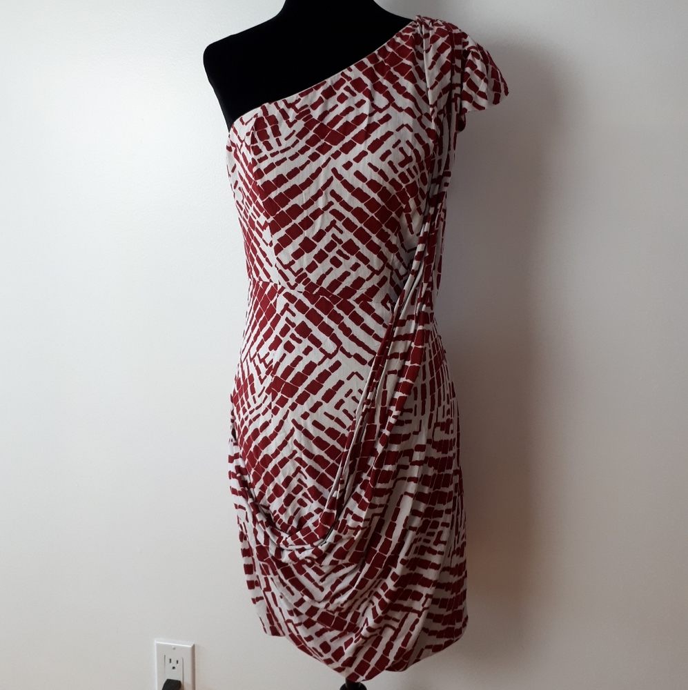 Love 21 One shoulder dress